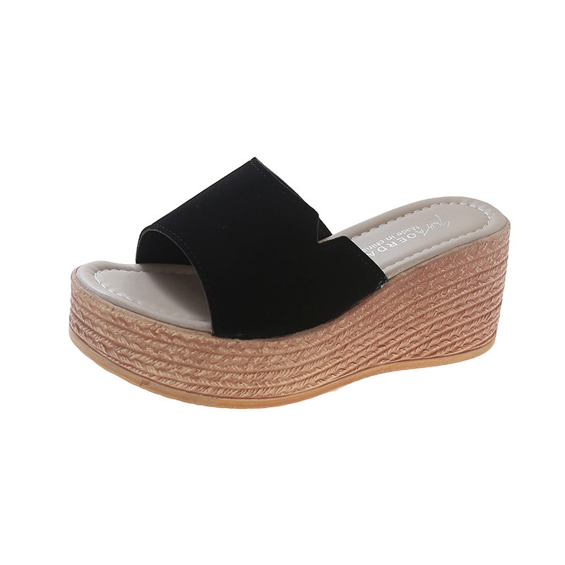 Graceful Orthopedic Sandals for Modern Look