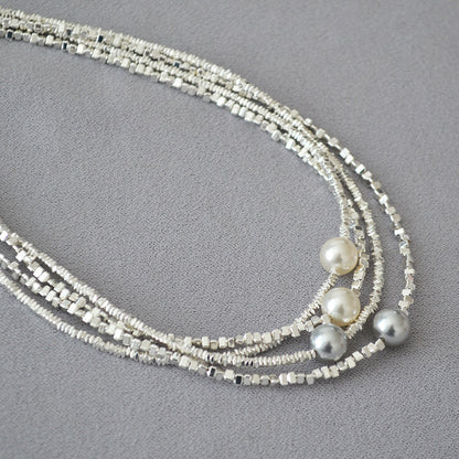 Classic Silver Necklace with Timeless Appeal