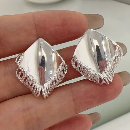 Beautiful Silver Earring with Unique Style