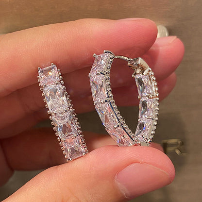 Elegant Earring for Every Occasion