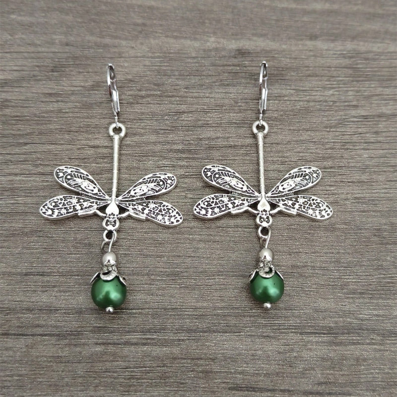 Romantic Pearl Earring for Special Moments