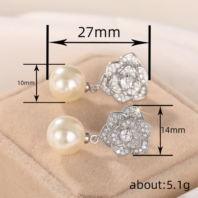 Romantic Pearl Earring for Special Moments