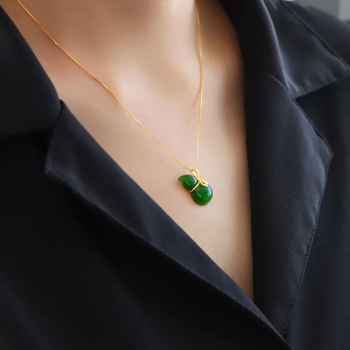 Elegant Gold Necklace for Every Occasion