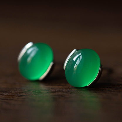 Charming Silver Earring for Any Occasion
