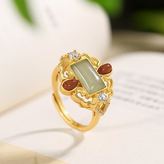 Romantic Gold Ring for Special Moments