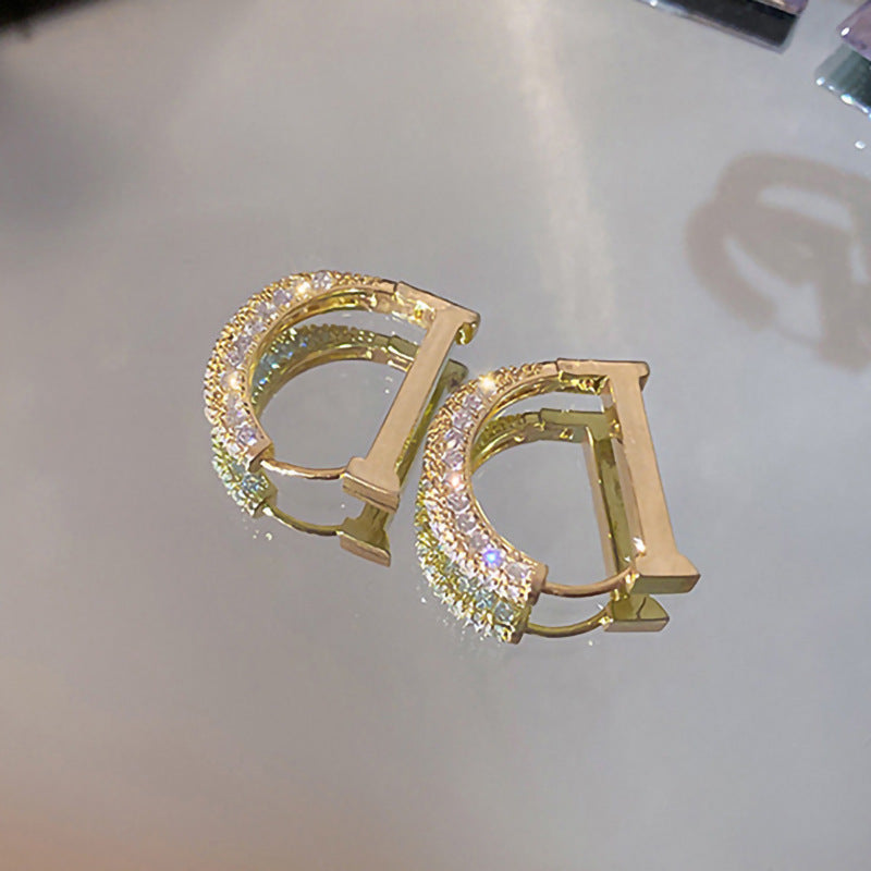 Beautiful Earring with Unique Style