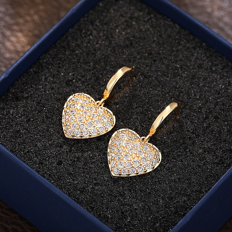Stunning Gold Earring for Daily Wear