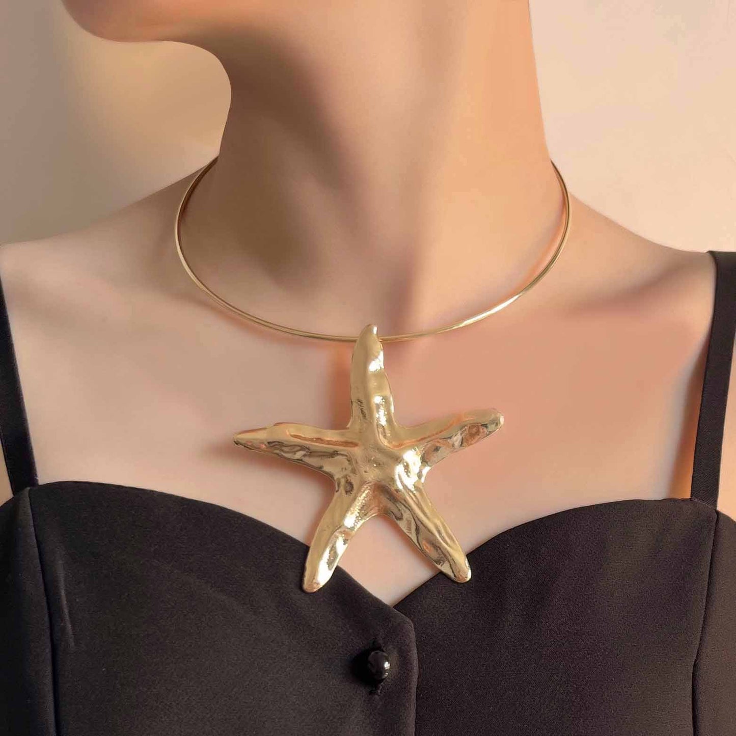 Romantic Pendant for Special Moments