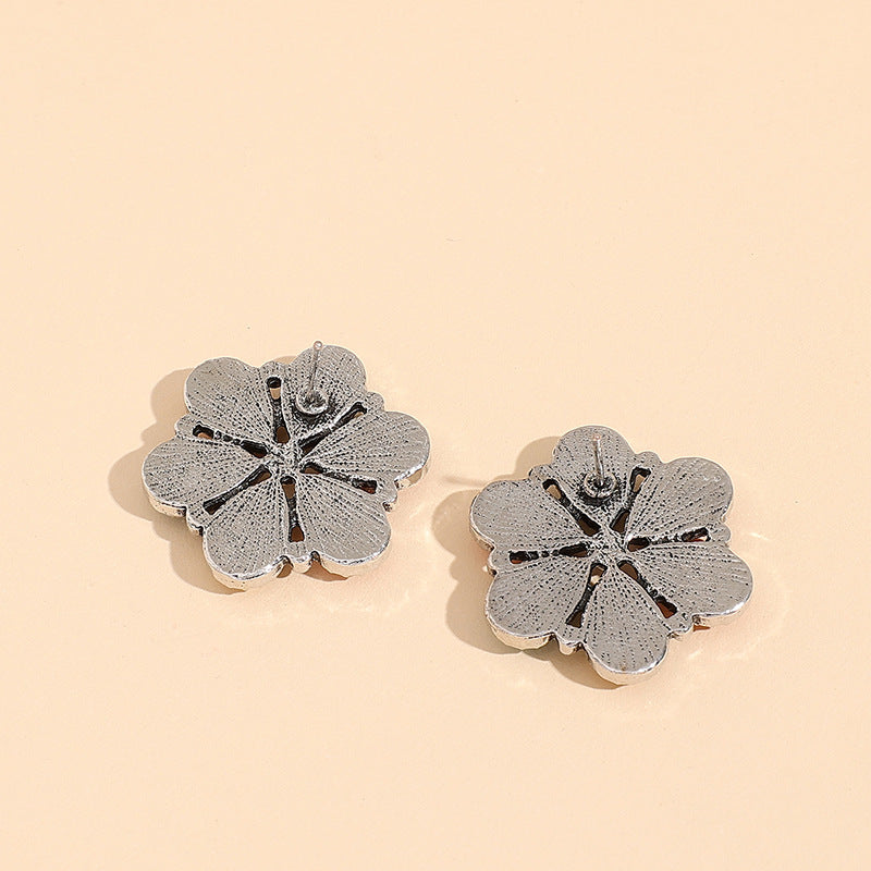 Elegant Earring for Every Occasion