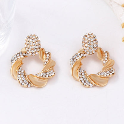 Elegant Piece for Every Occasion