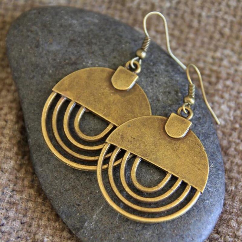 Classic Earring with Timeless Appeal