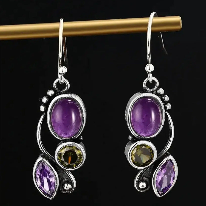 Charming Earring for Any Occasion