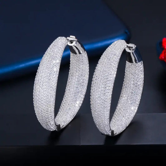 Charming Earring for Any Occasion