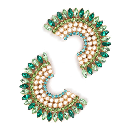 Classic Pearl Earring with Timeless Appeal