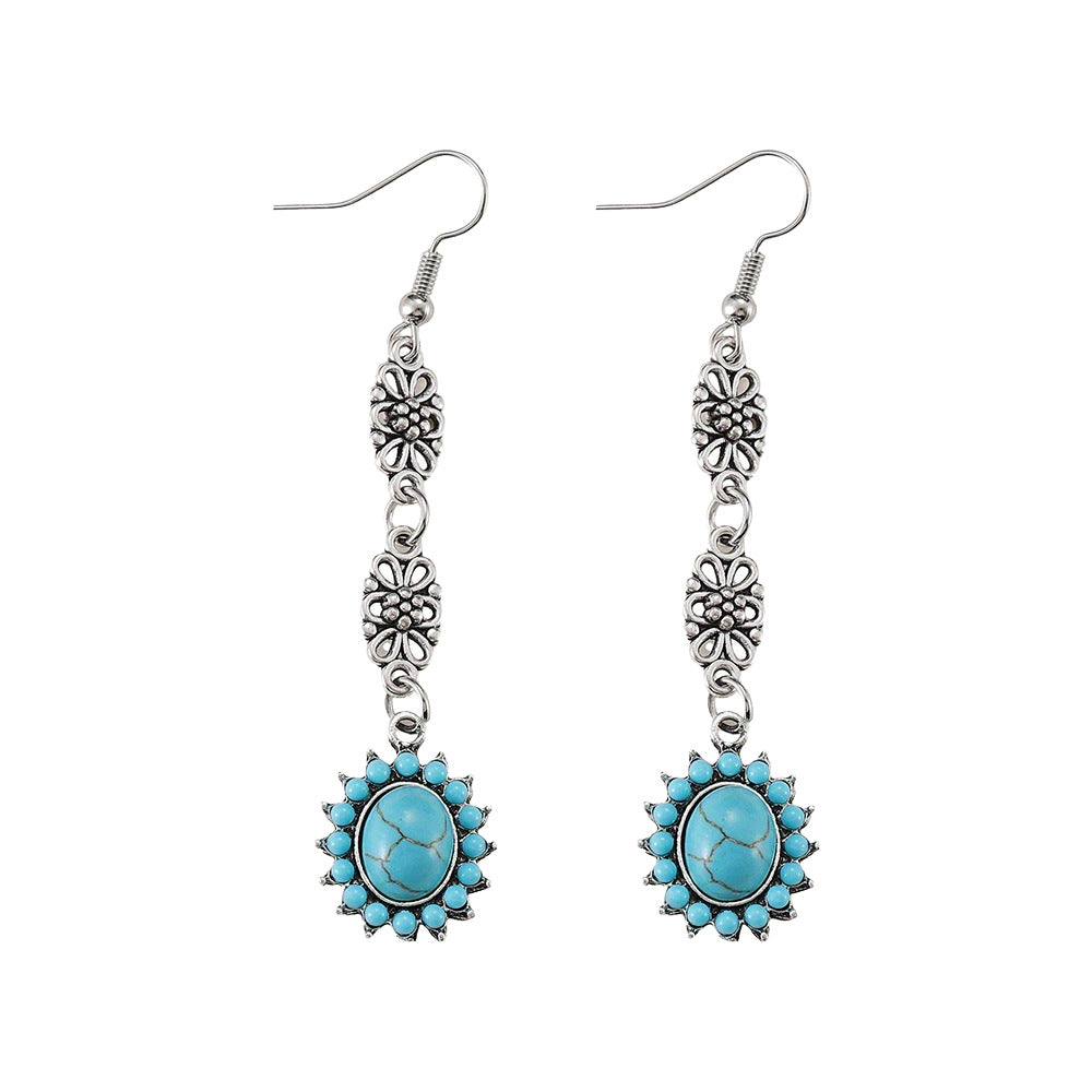 Charming Earring for Any Occasion
