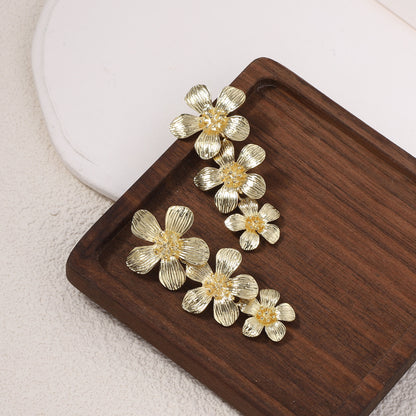 Romantic Earring for Special Moments