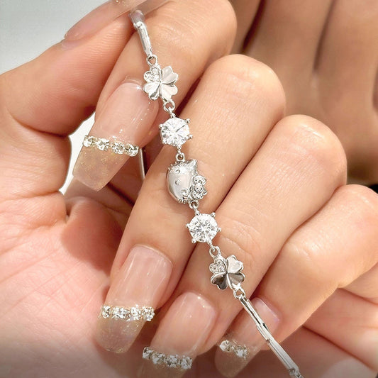Charming Piece for Any Occasion