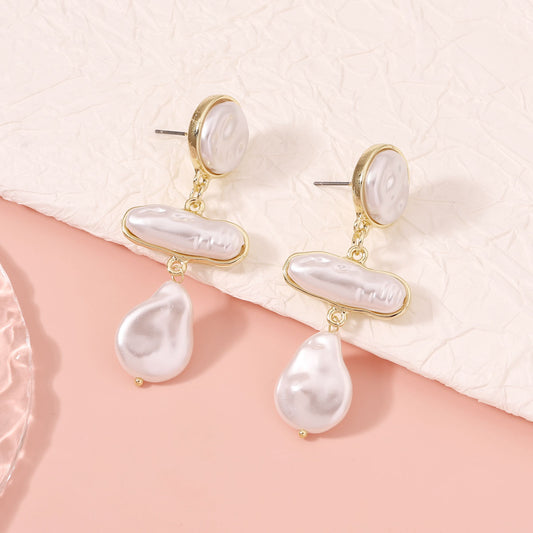 Stunning Pearl Earring for Daily Wear
