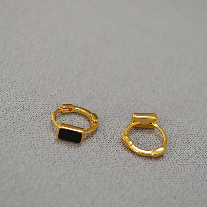 Elegant Gold Earring for Every Occasion
