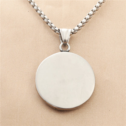Elegant Pendant for Every Occasion