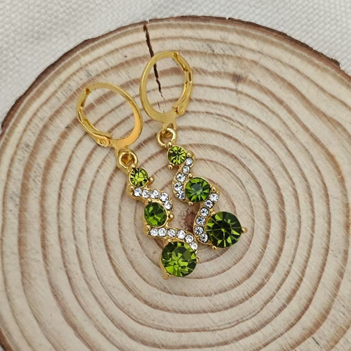 Vintage Handmade Earring