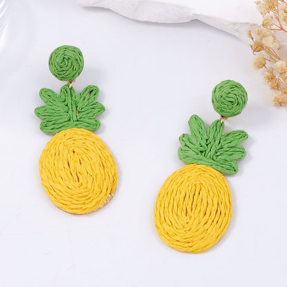 Charming Earring for Any Occasion