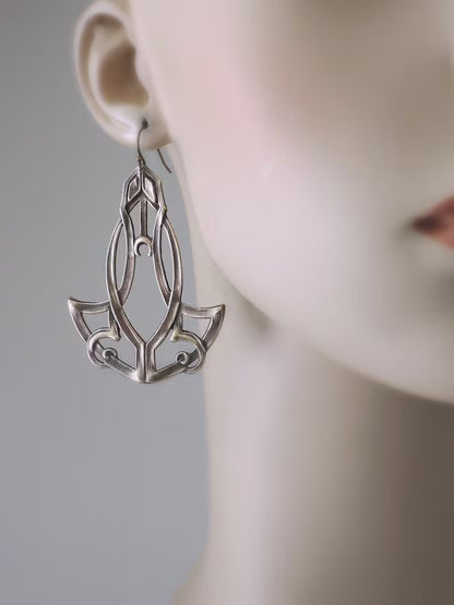 Romantic Earring for Special Moments