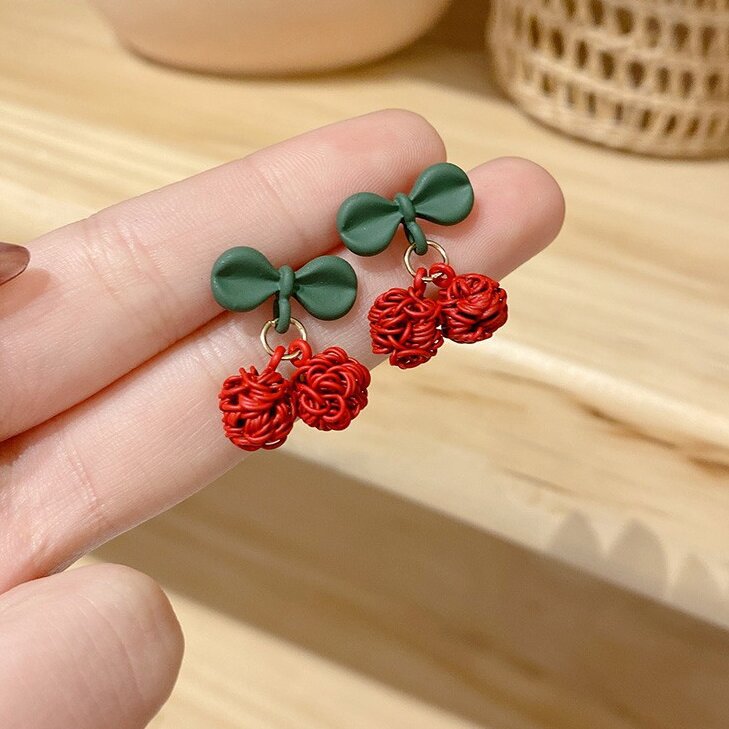 Stunning Earring for Daily Wear
