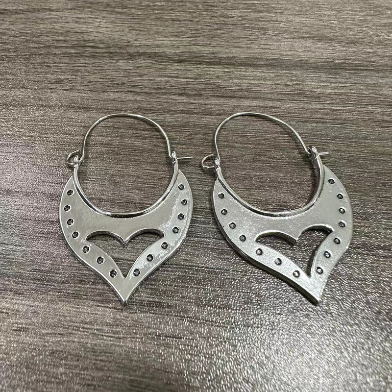 Vintage Handmade Earring