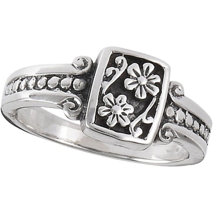 Beautiful Silver Ring with Unique Style