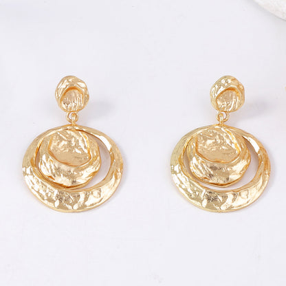 Charming Piece for Any Occasion
