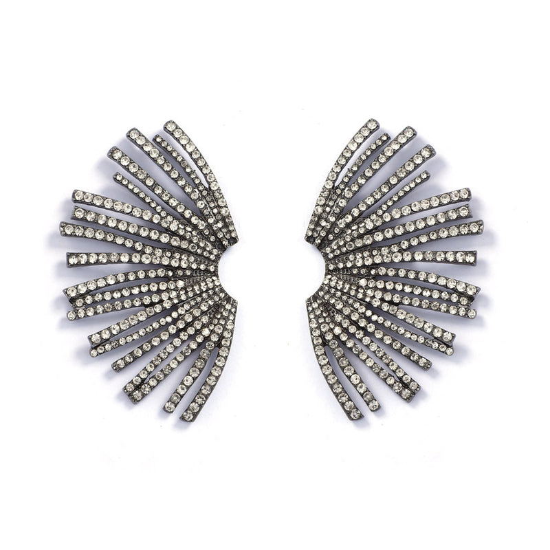 Elegant Piece for Every Occasion