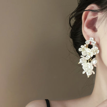 Romantic Earring for Special Moments