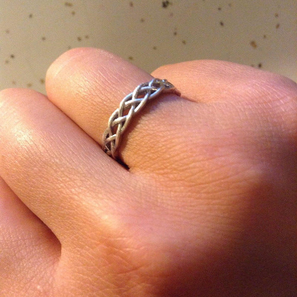Stunning Gold Ring for Daily Wear