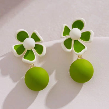 Beautiful Earring with Unique Style