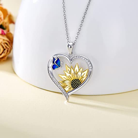 Romantic Necklace for Special Moments