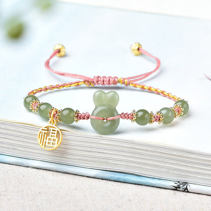 Charming Silver Bracelet for Any Occasion