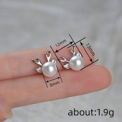 Charming Piece for Any Occasion