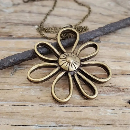 Classic Necklace with Timeless Appeal