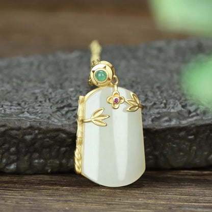 Charming Gold Necklace for Any Occasion
