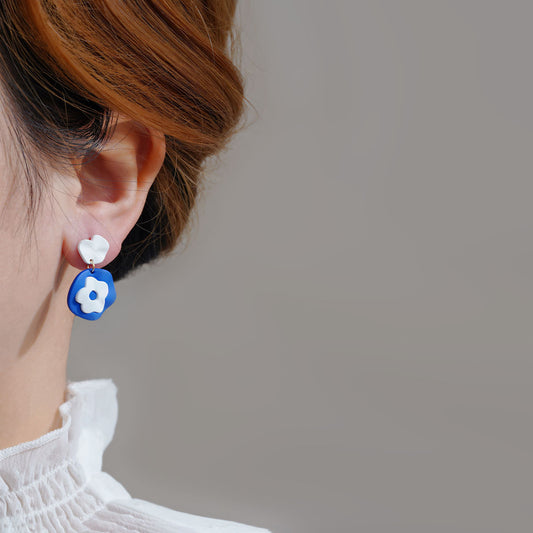 Classic Earring with Timeless Appeal