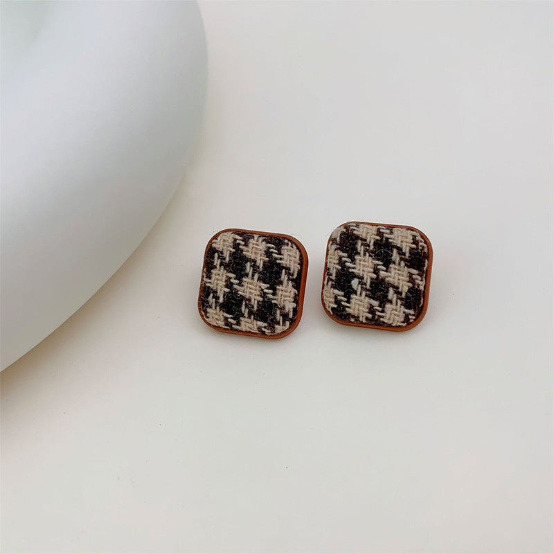 Elegant Earring for Every Occasion
