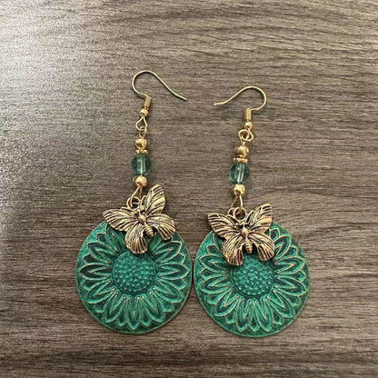 Stunning Earring for Daily Wear