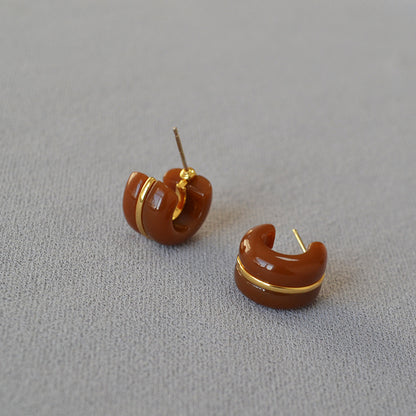 Delicate Artisan Gold Earring