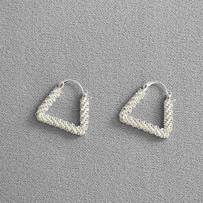 Elegant Gold Earring for Every Occasion