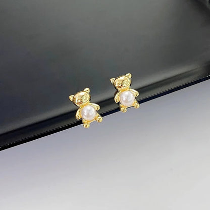 Romantic Pearl Earring for Special Moments