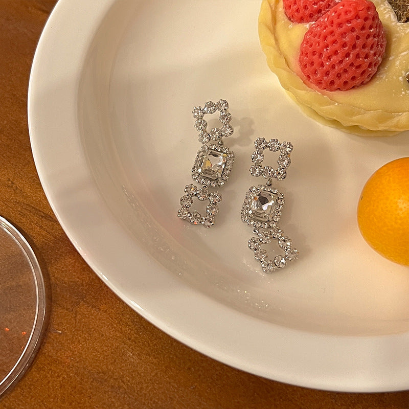 Romantic Earring for Special Moments
