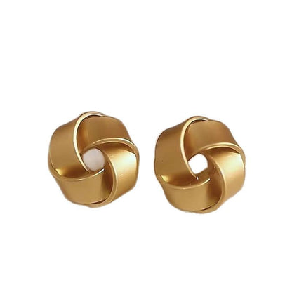 Stunning Gold Earring for Daily Wear