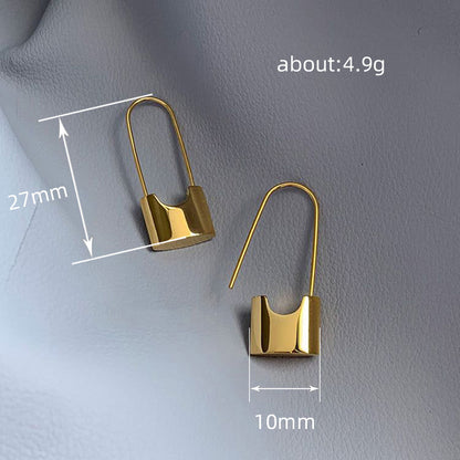 Stunning Earring for Daily Wear