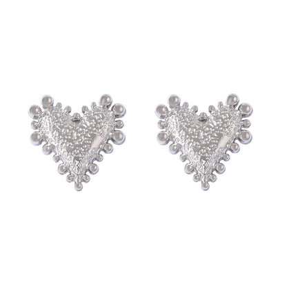 Charming Piece for Any Occasion